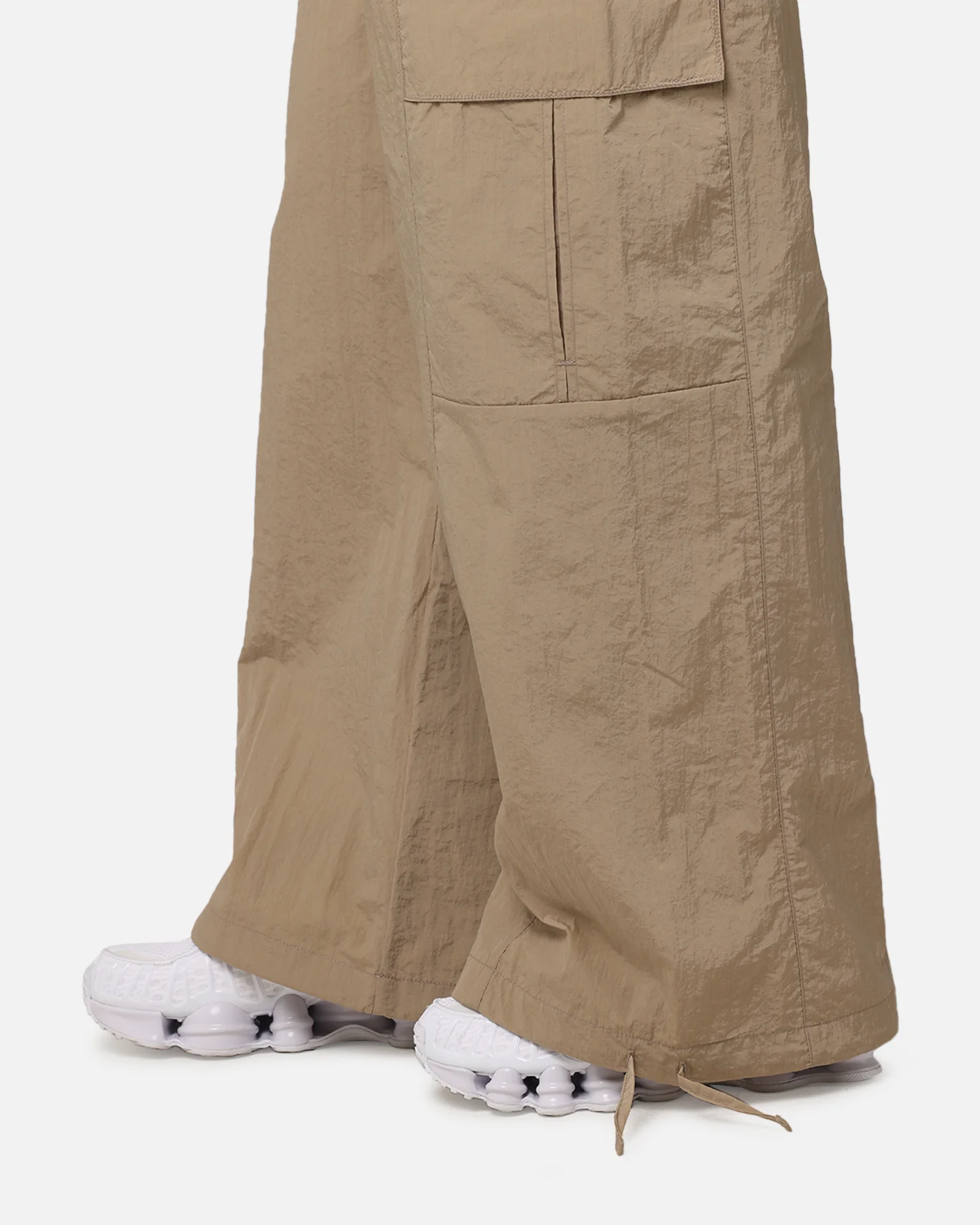 Nike Women's Sportswear High Waisted Woven Cargo Pants Khaki/Black - Image 5