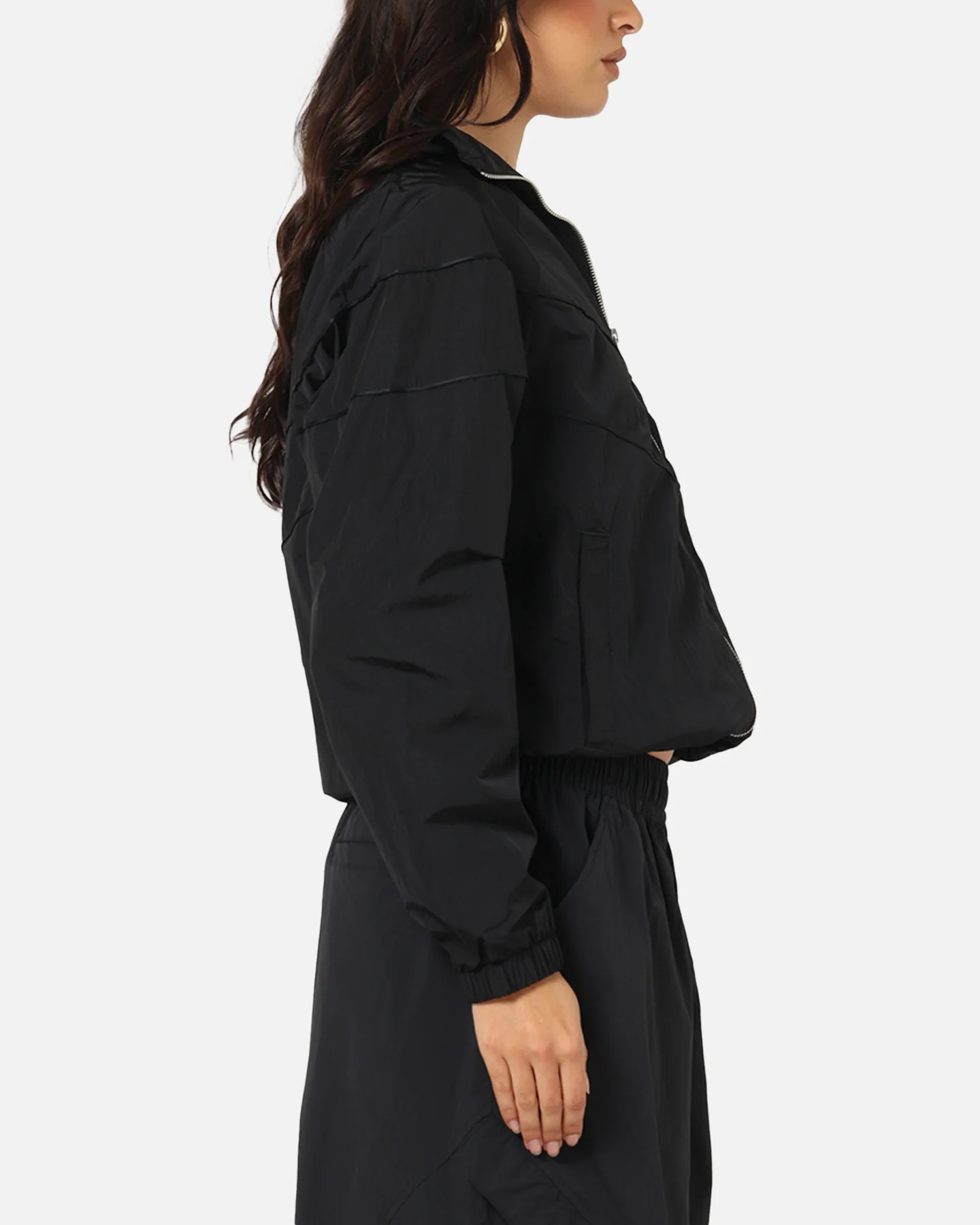 Nike Women's Sportswear Loose UV Woven Full-Zip Jacket Brown/Black - Image 4
