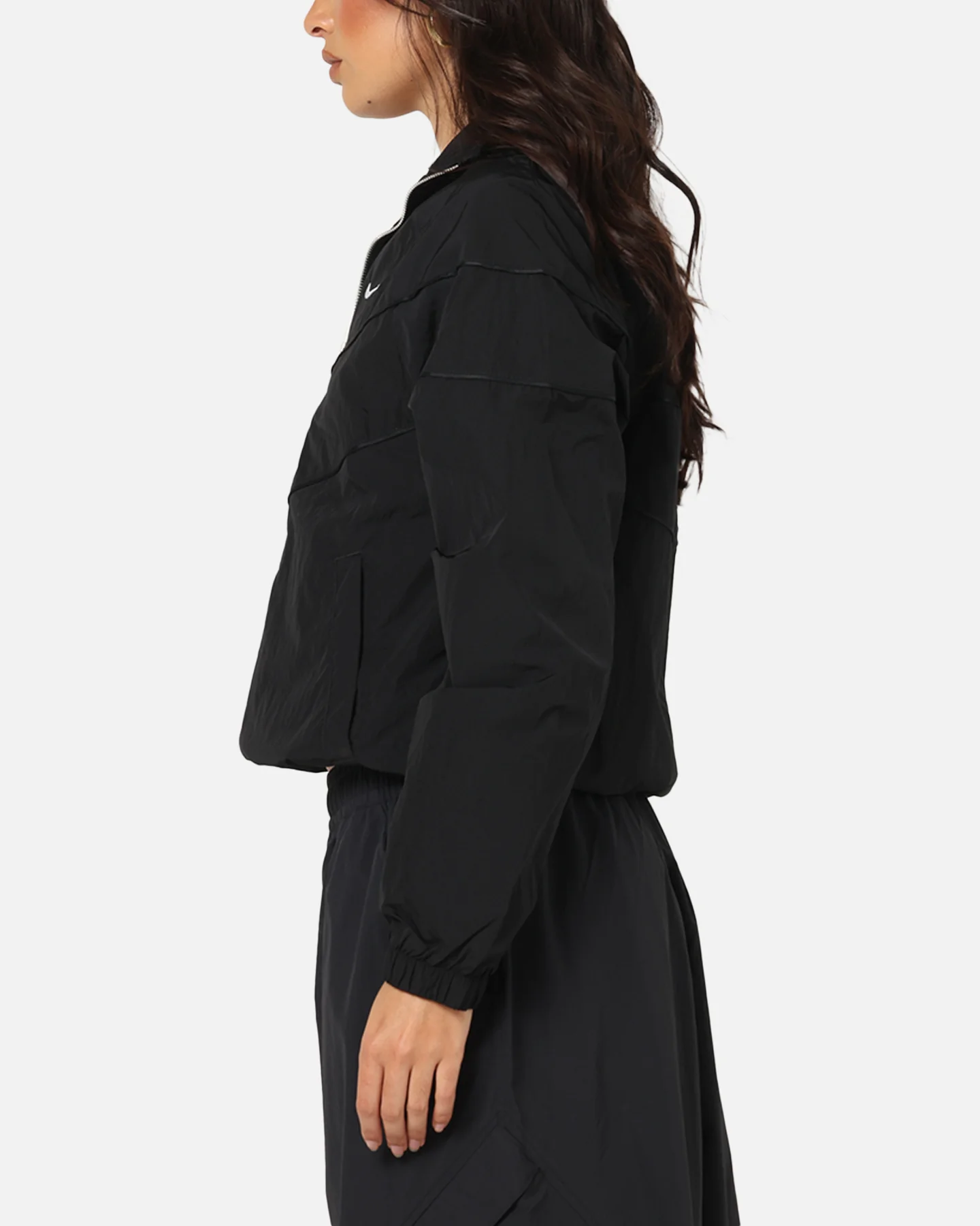 Nike Women's Sportswear Loose UV Woven Full-Zip Jacket Brown/Black - Image 5