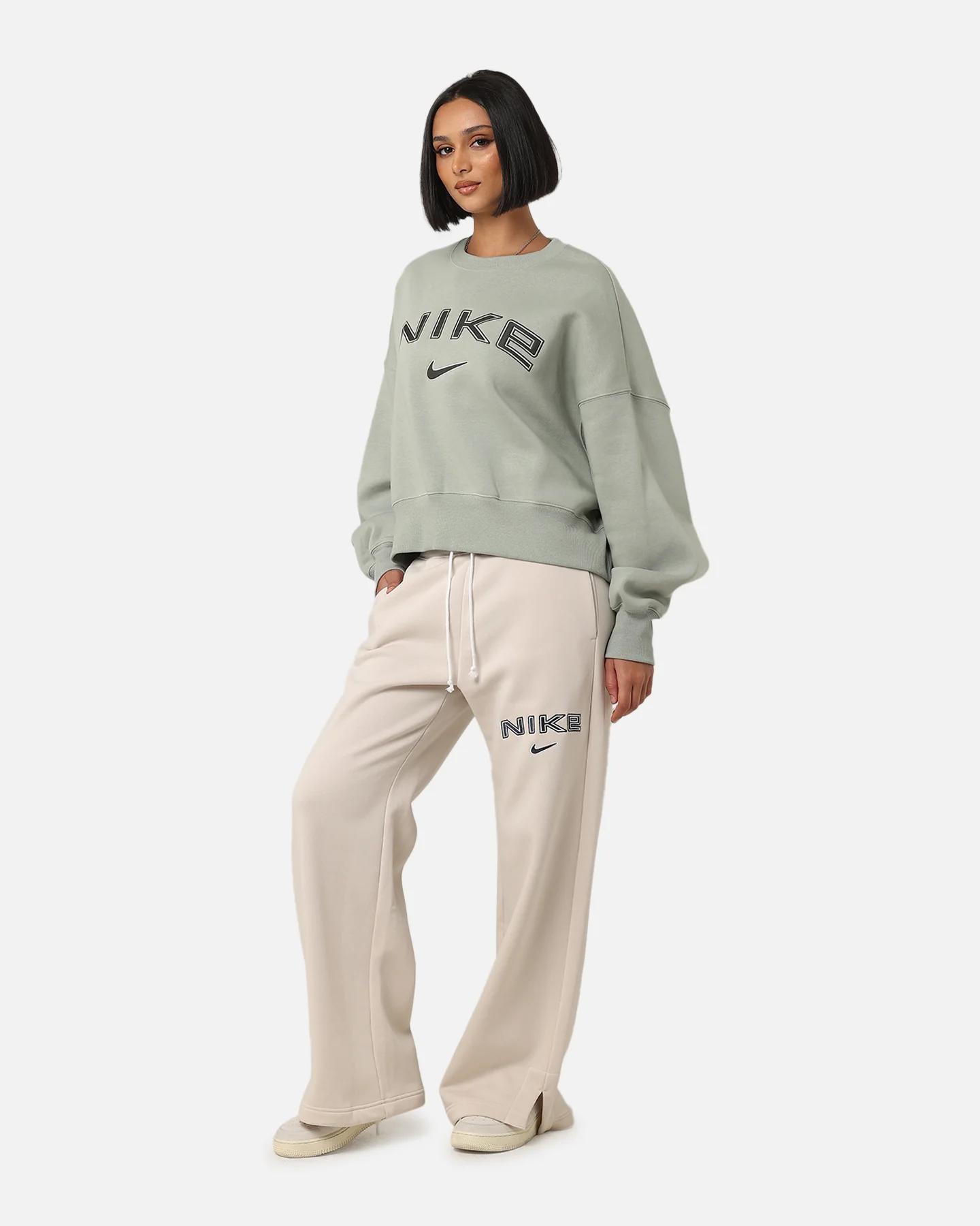 Nike Women's Sportswear Pheonix Fleece Wide Leg Logo Pants Light Orewood Brown - Image 2