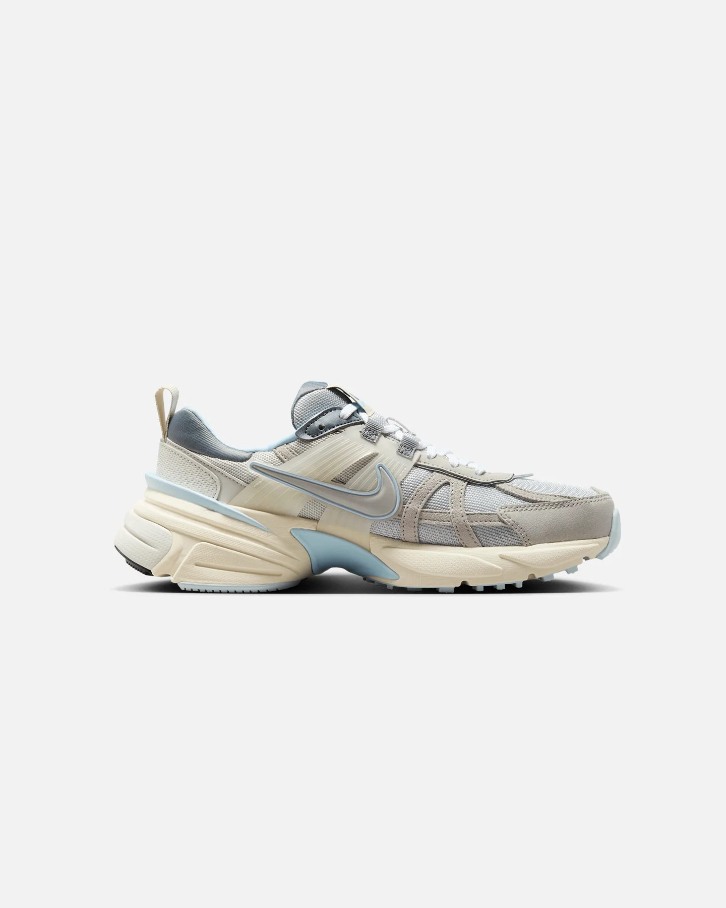 Nike Women's V2K Run Light Bone - Image 4