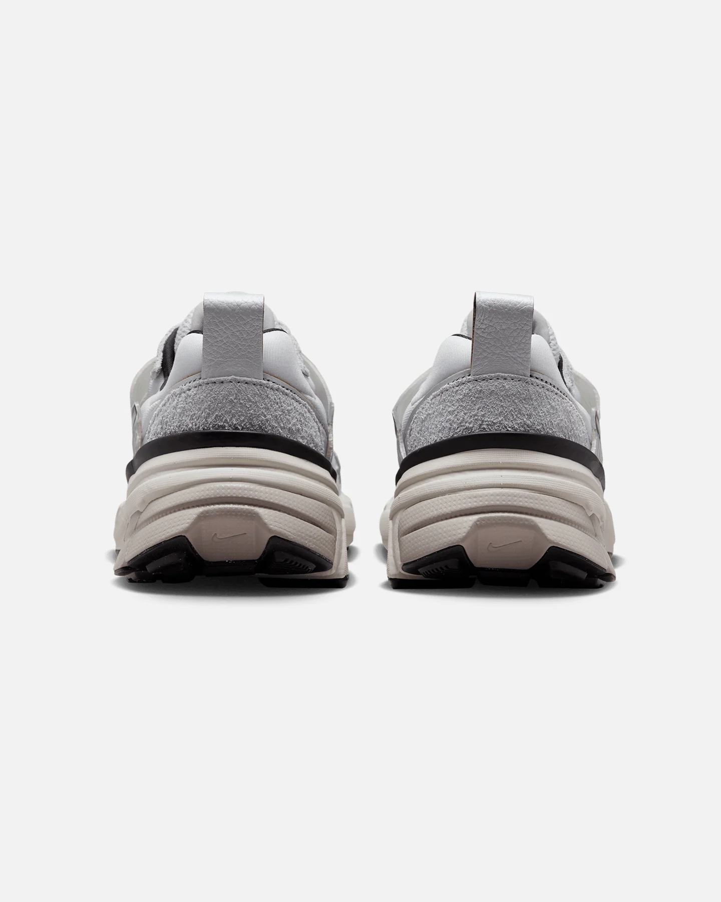 Nike Women's V2K Run Pure Platinum/Chrome - Image 3