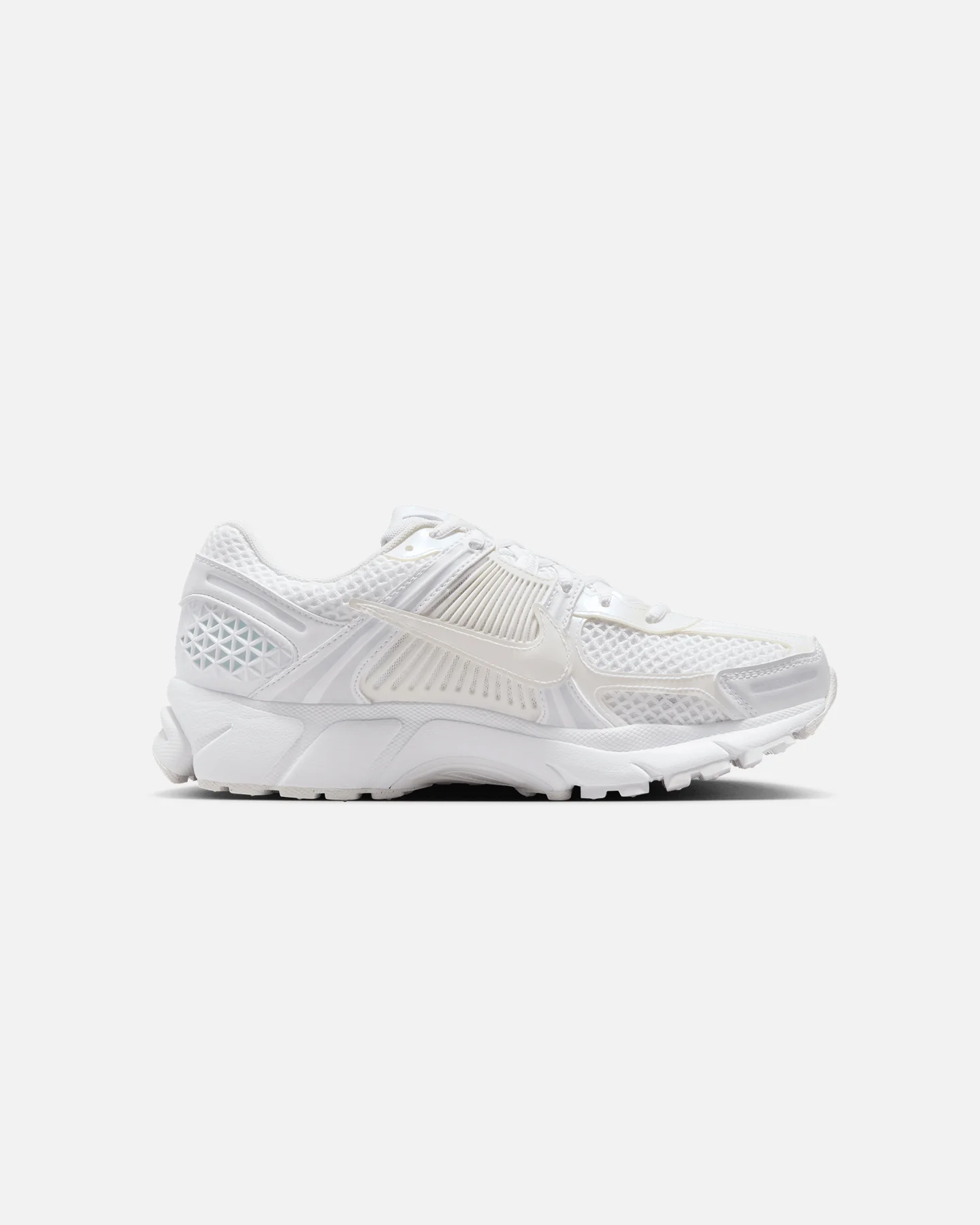 Nike Women's Zoom Vomero 5 White/White - Image 4