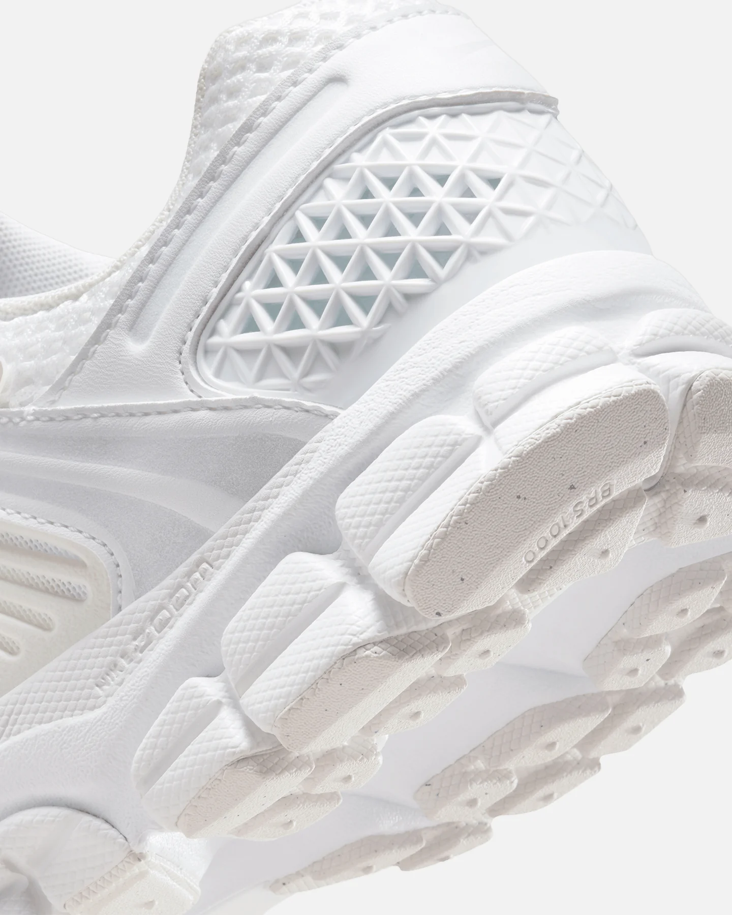 Nike Women's Zoom Vomero 5 White/White - Image 8