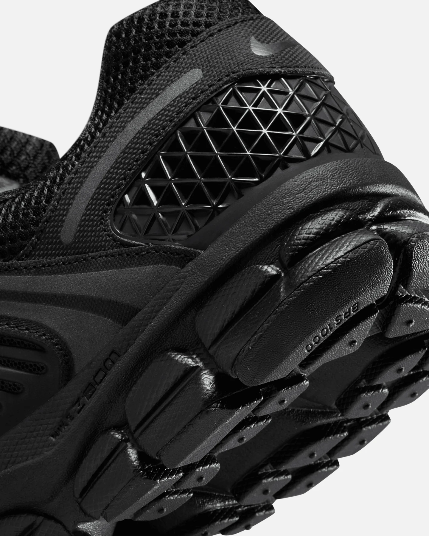 Nike Zoom Vomero 5 Black/Black - Image 8