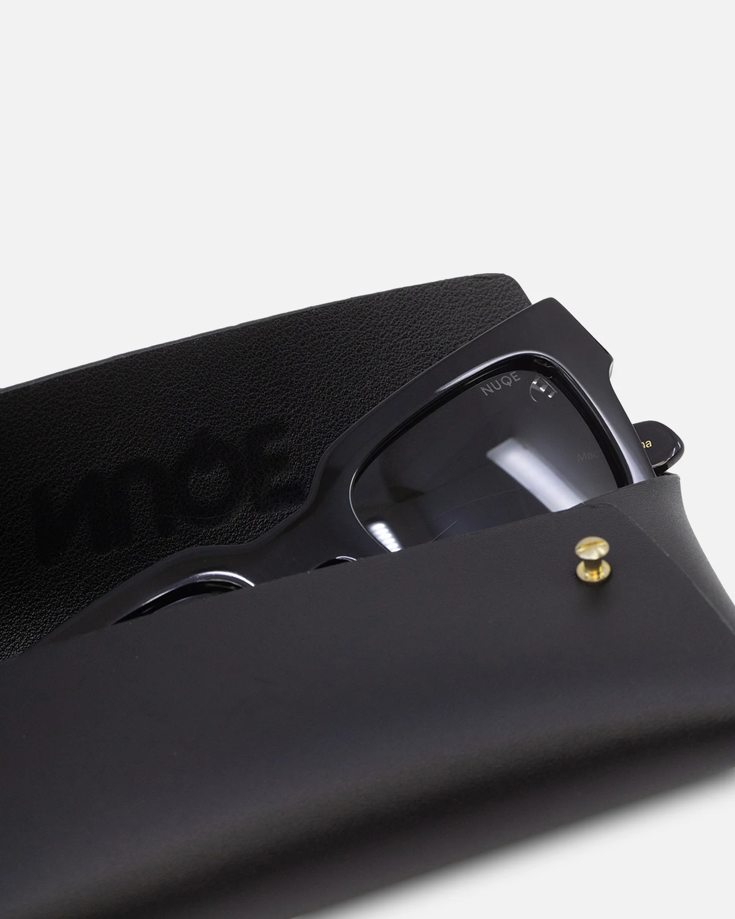 Nuqe Jones Sunglasses Black - Image 11