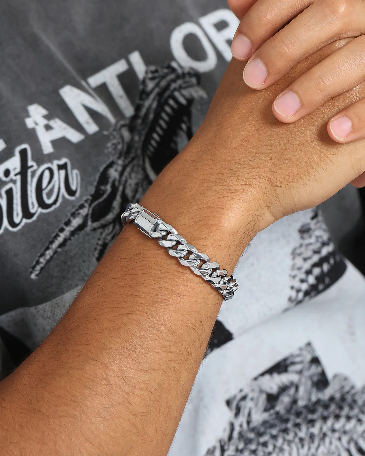 NXS 10mm Cuban Link Bracelet White Gold - Image 4
