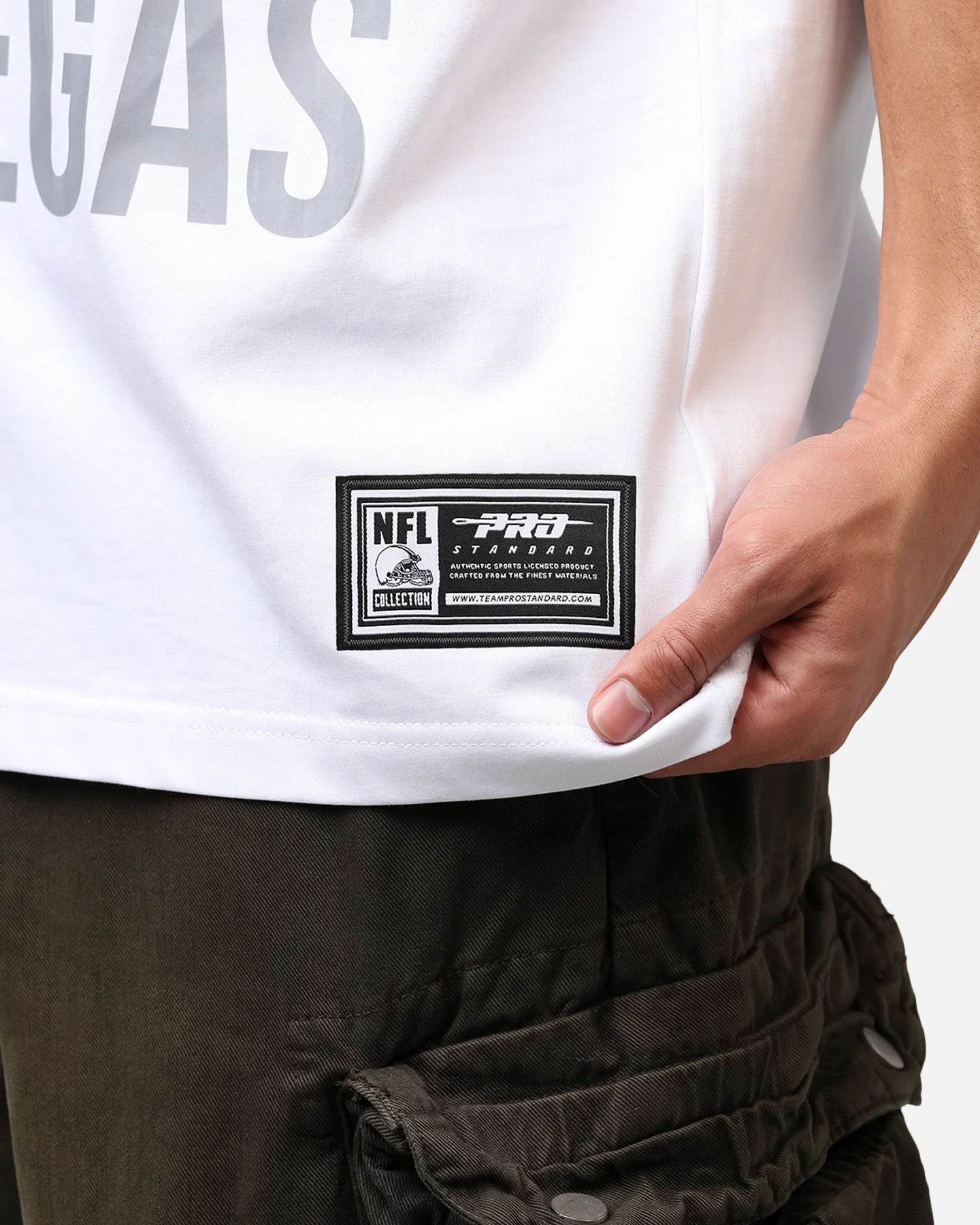 Pro Standard Las Vegas Raiders City Tour CJ Drop T-Shirt White - Image 7