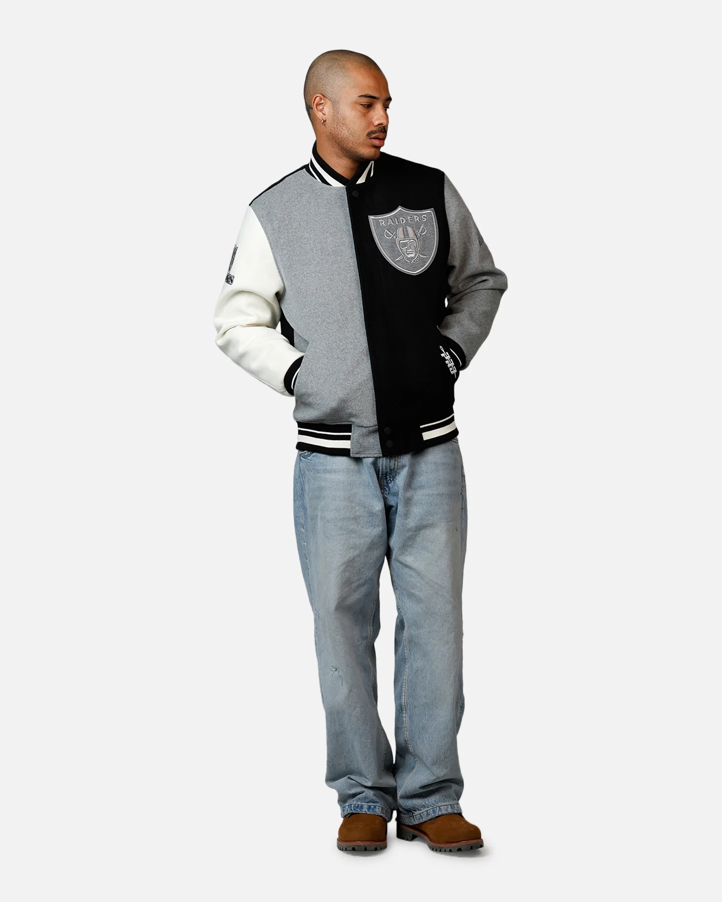 Pro Standard Las Vegas Raiders Reverse French Terry Wool Varsity Jacket Black/Grey - Image 3