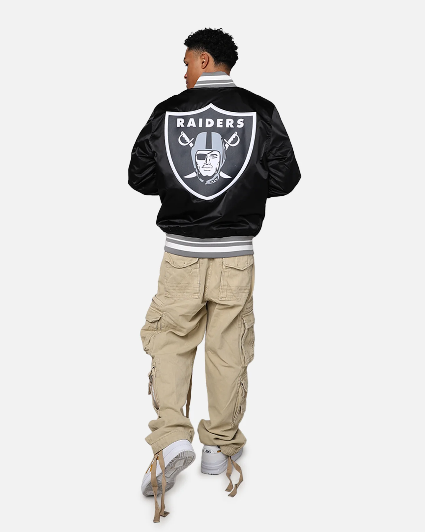 Pro Standard Las Vegas Raiders Rib Satin Jacket Black/Grey - Image 3