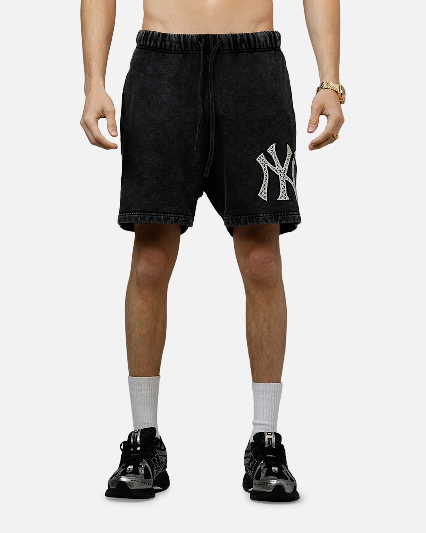 Pro Standard New York Yankees Raffia Shorts Black Acidwash - Image 6