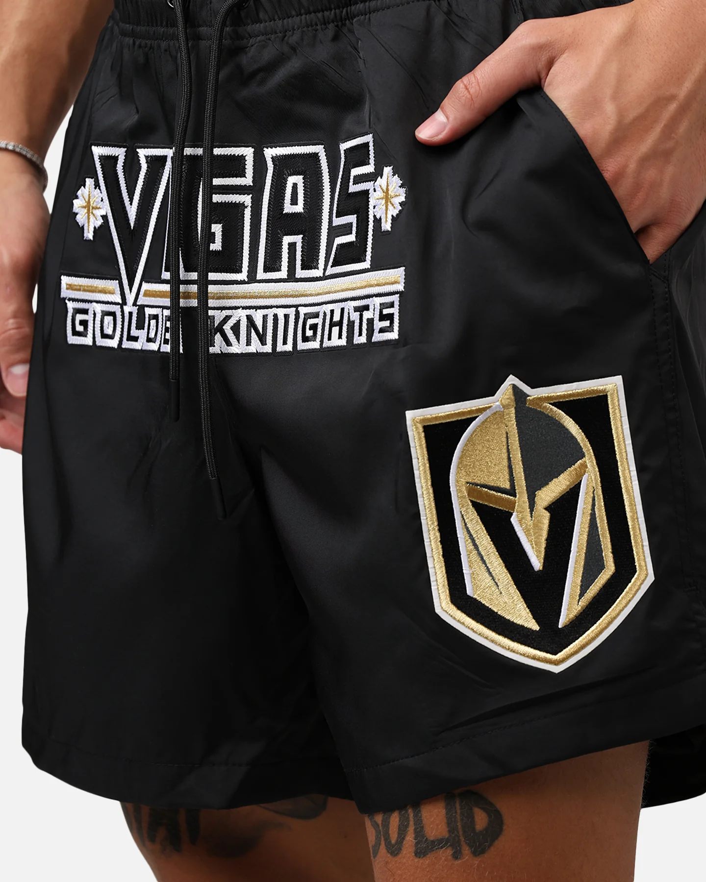 Pro Standard Vegas Golden Knights Classic Woven Shorts Black - Image 7