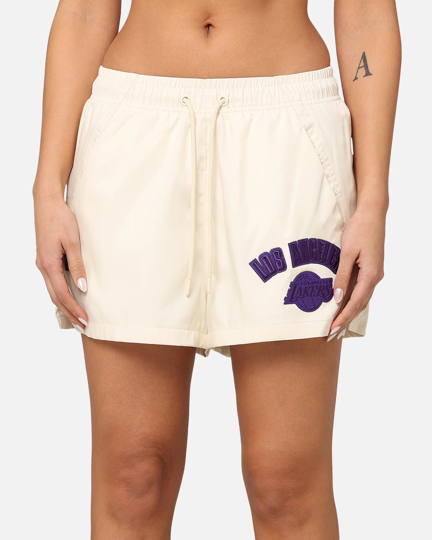Pro Standard Women's Los Angeles Lakers Triple Tonal Woven Shorts Eggshell - Image 7
