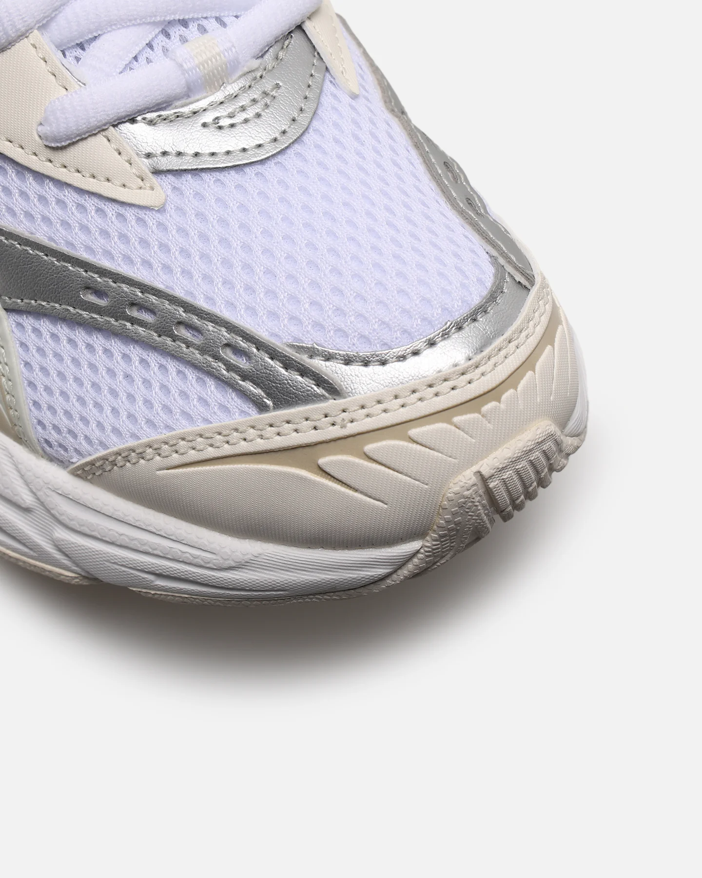 Puma Women's Morphic White - Image 7