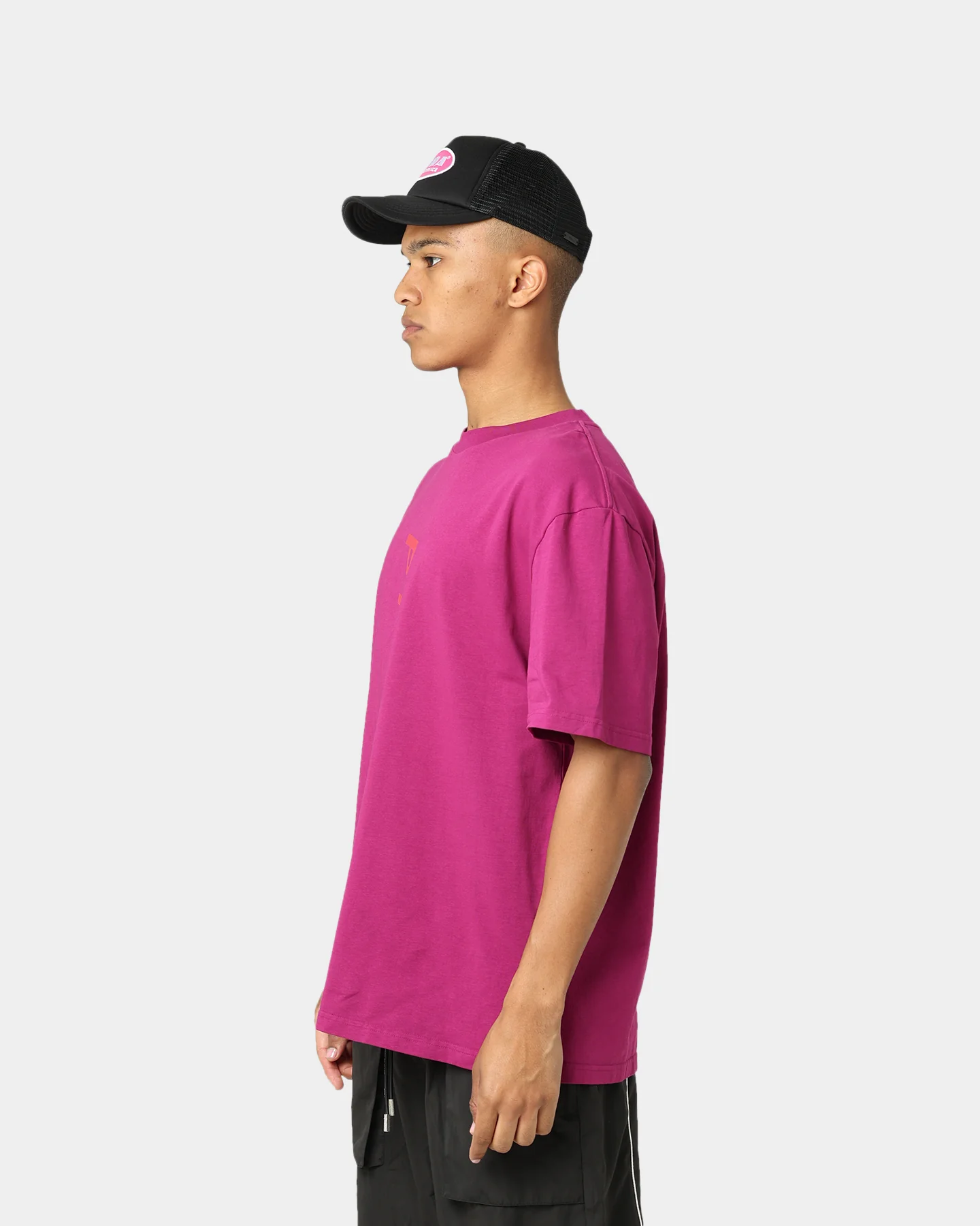 Pyra Antic Logo T-Shirt Magenta - Image 6