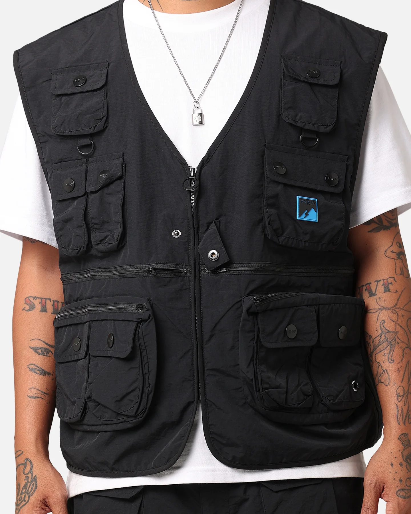 Pyra Tactical Vest Black - Image 3