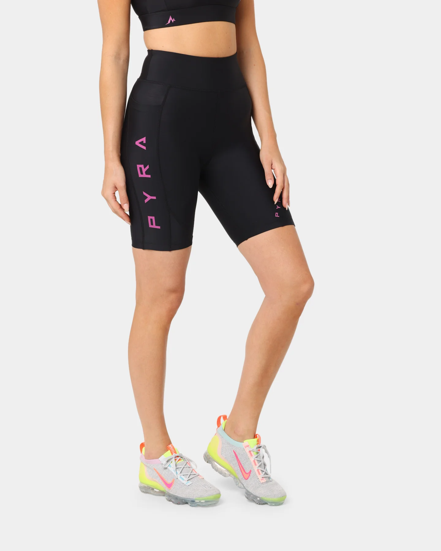 PYRA Women's Off Piste Bike Shorts Black - Image 5