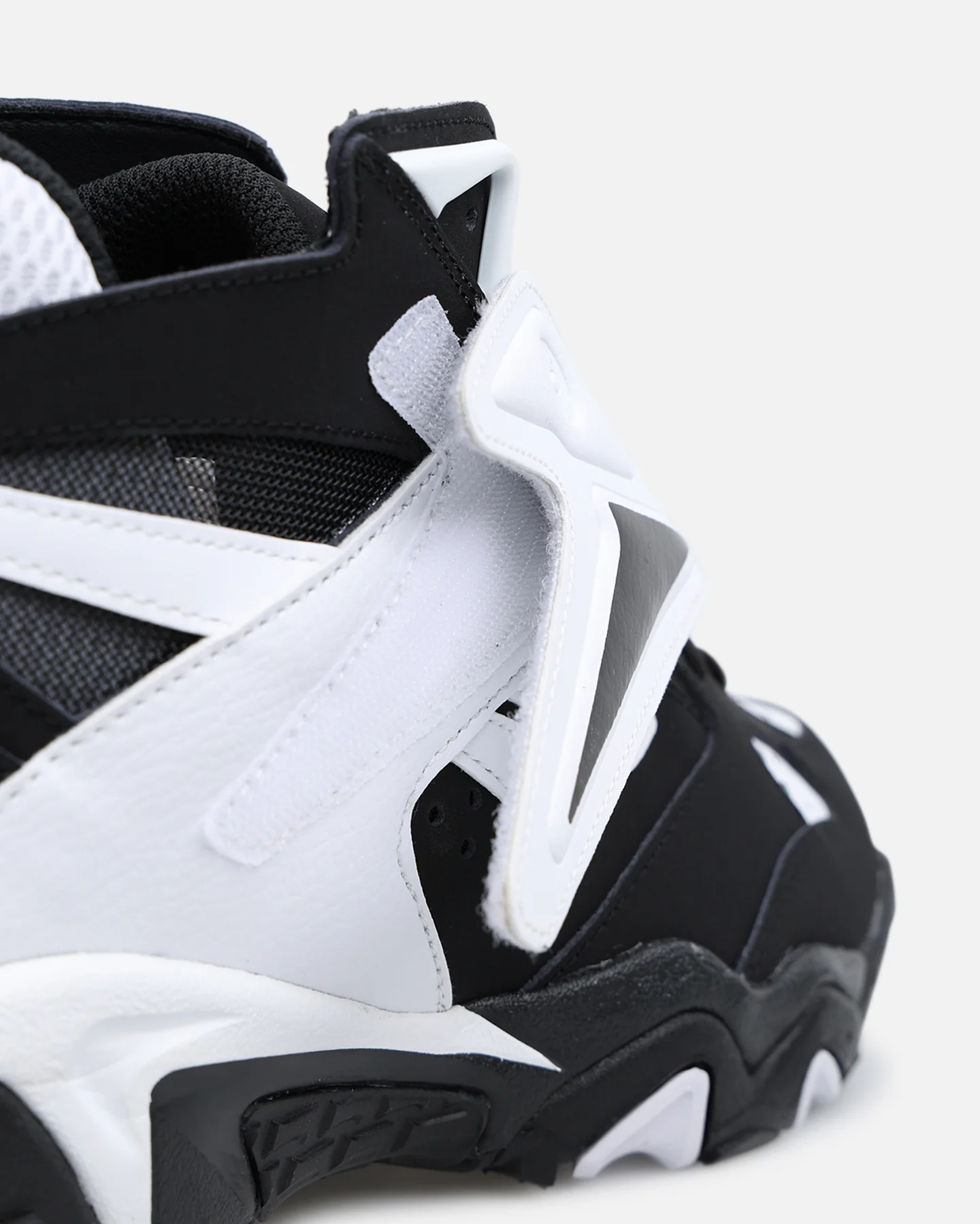 Reebok Preseason Black - Image 11