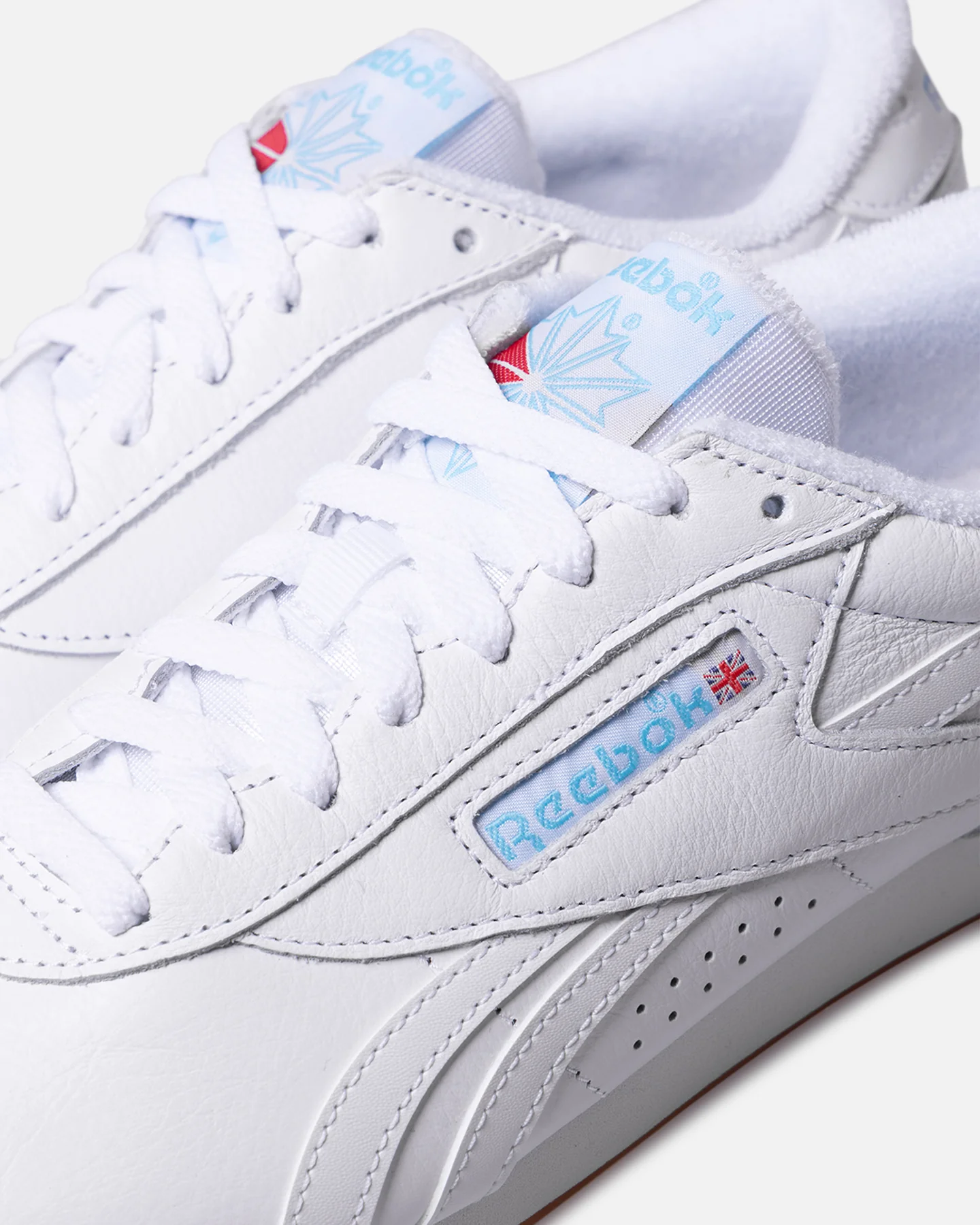 Reebok Women's Freestyle Lo White/White/Gum - Image 8
