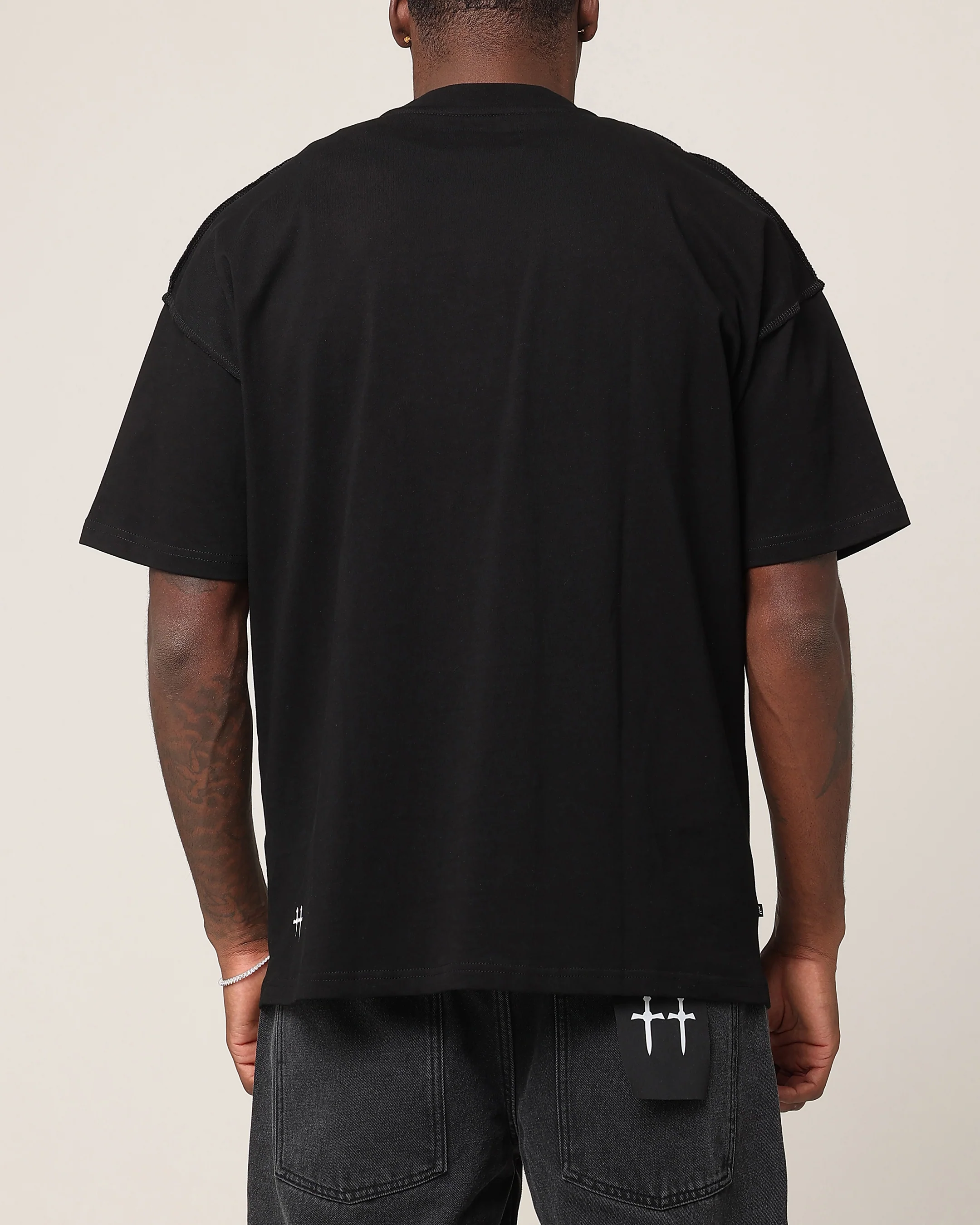 Saint Morta Crossfire Boxy T-Shirt Black - Image 3