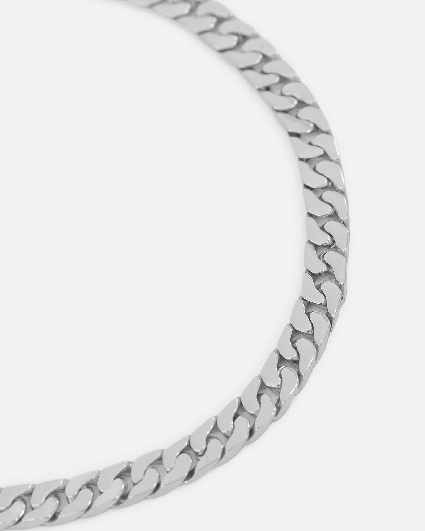 Saint Morta Flat Faced Curb Bracelet White Gold - Image 2