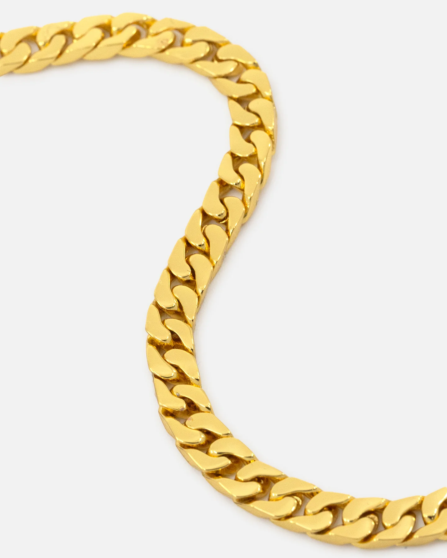 Saint Morta Flat Faced Curb Chain Gold - Image 5
