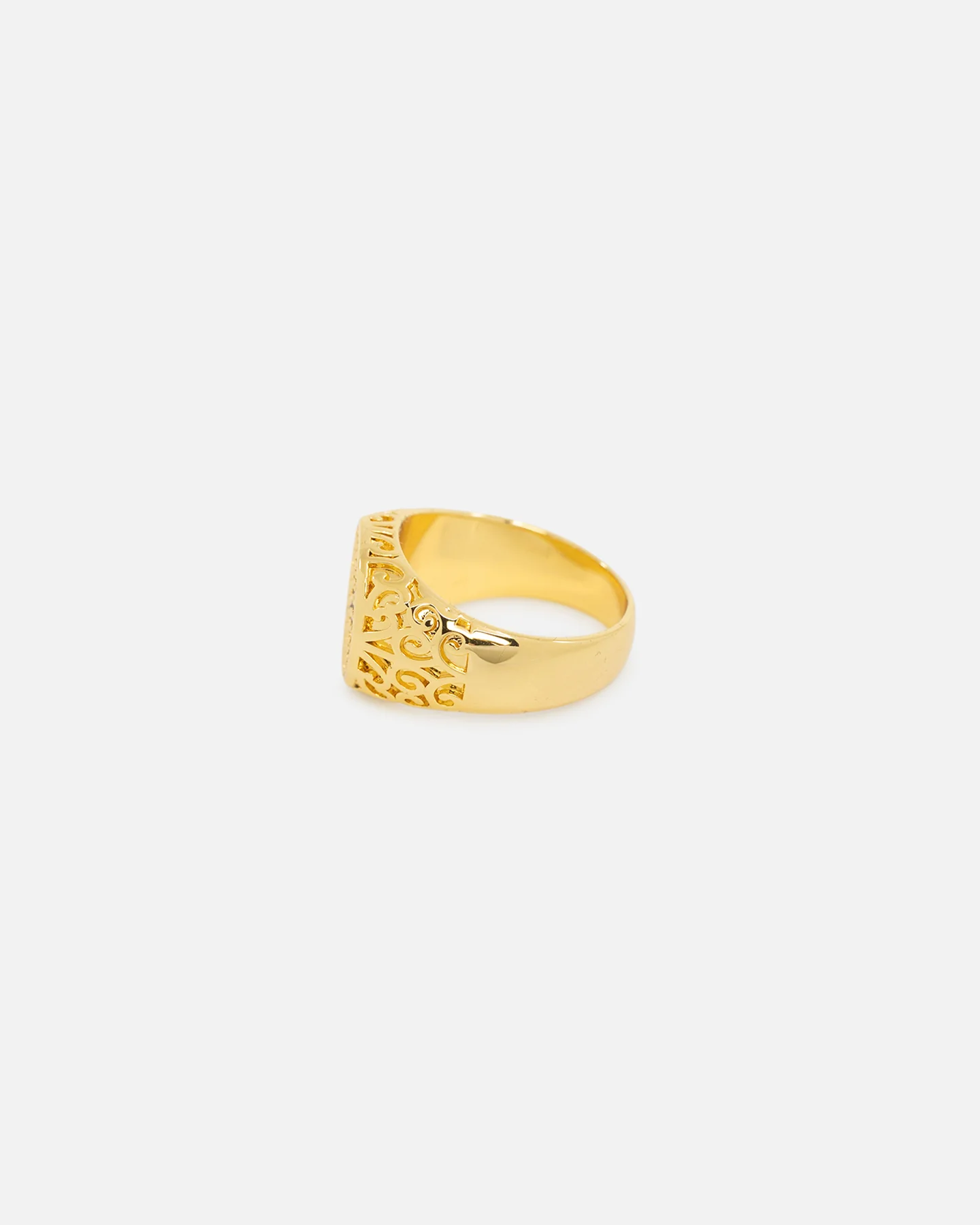 Saint Morta Iced Championship Ring Iced Gold - Image 5