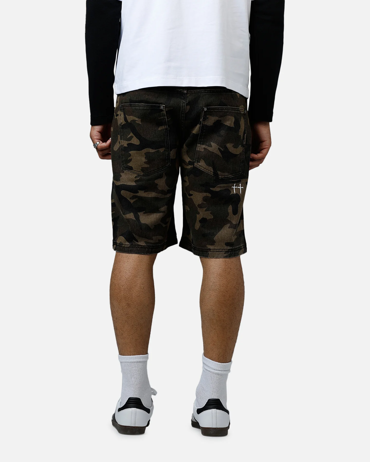 Saint Morta Kingdomcome Baggy Shorts Camo - Image 5