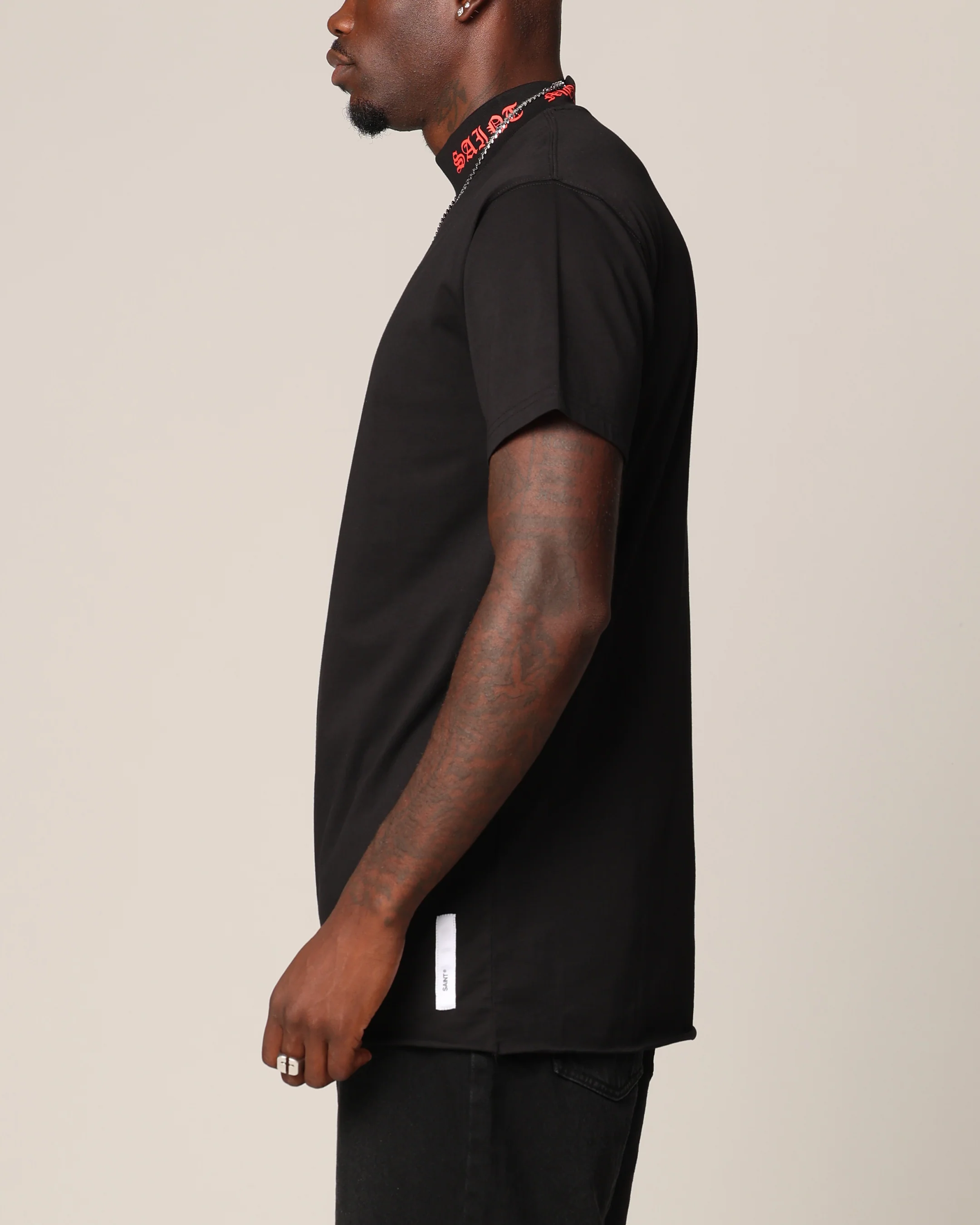 Saint Morta Old English Mock Neck T-Shirt Black/Red - Image 4