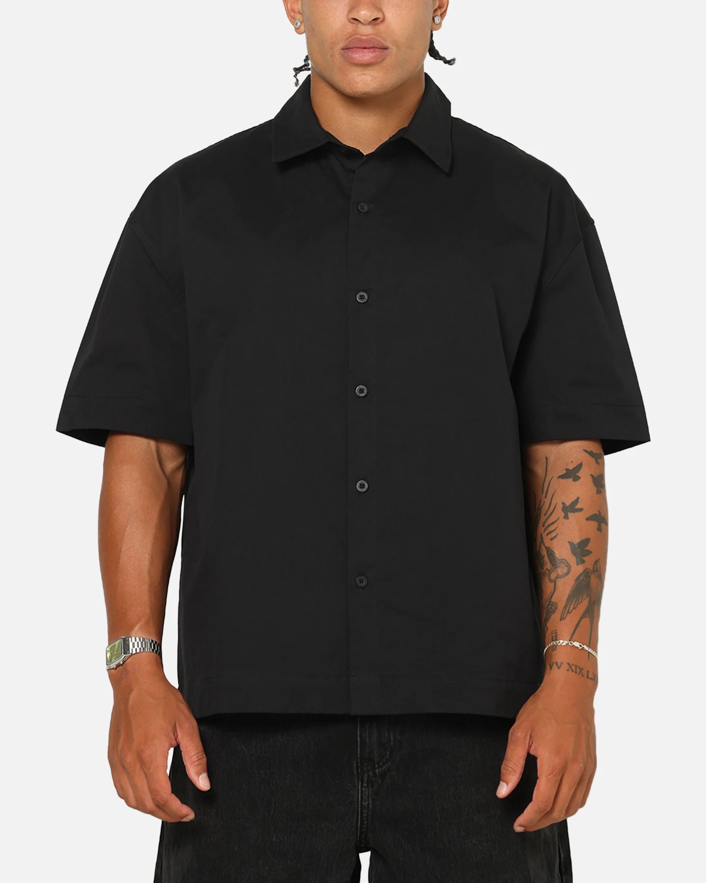 Saint Morta Pearl Script Button Up Shirt Black - Image 2