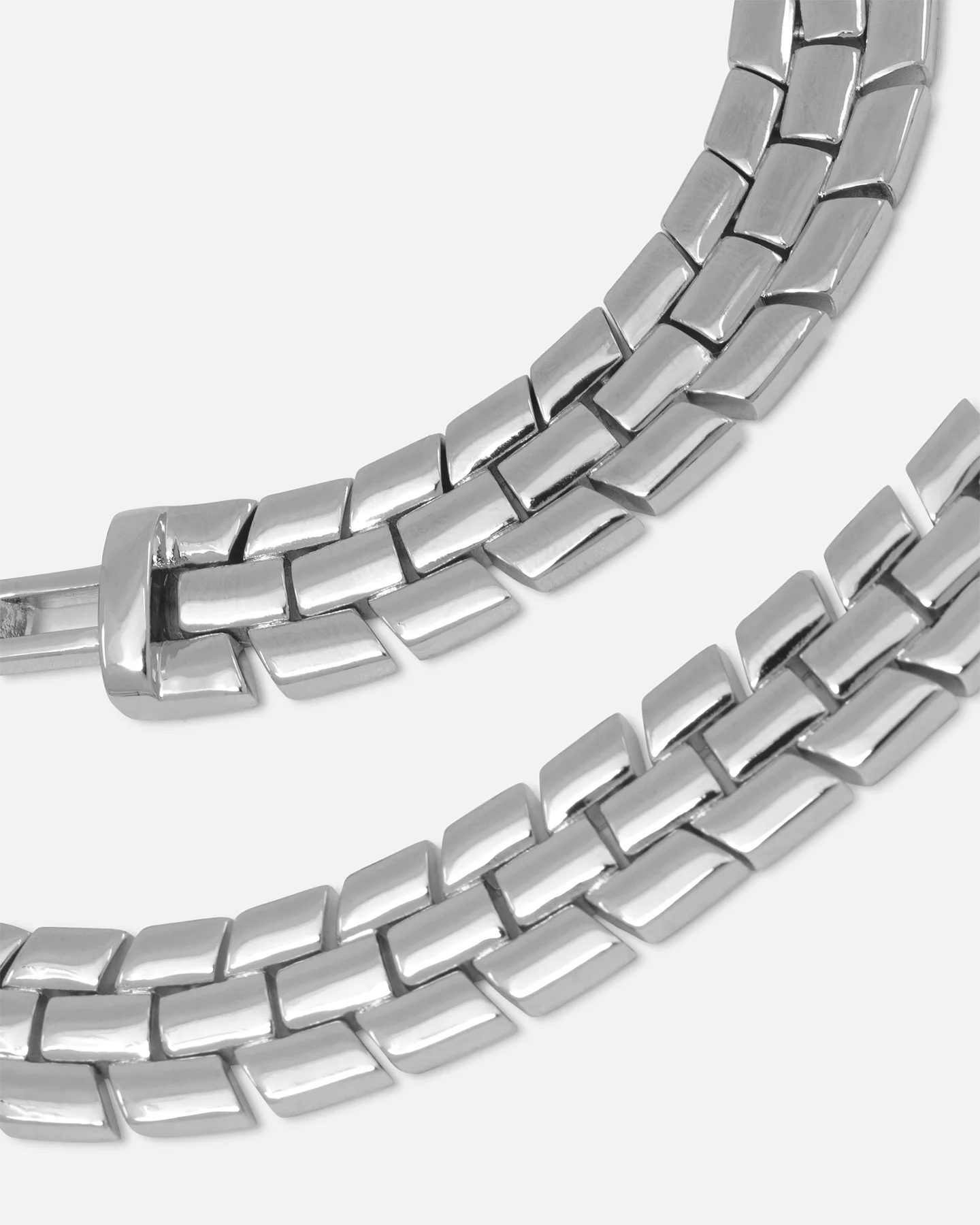 Saint Morta Spine Chain White Gold - Image 3