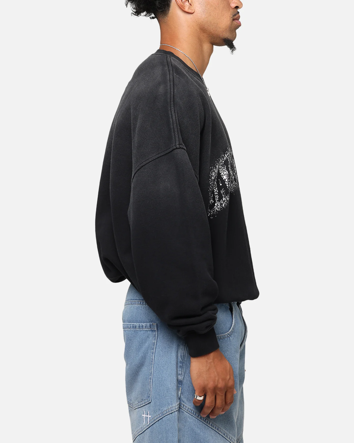 Saint Morta Spray Logo Crewneck Black - Image 4