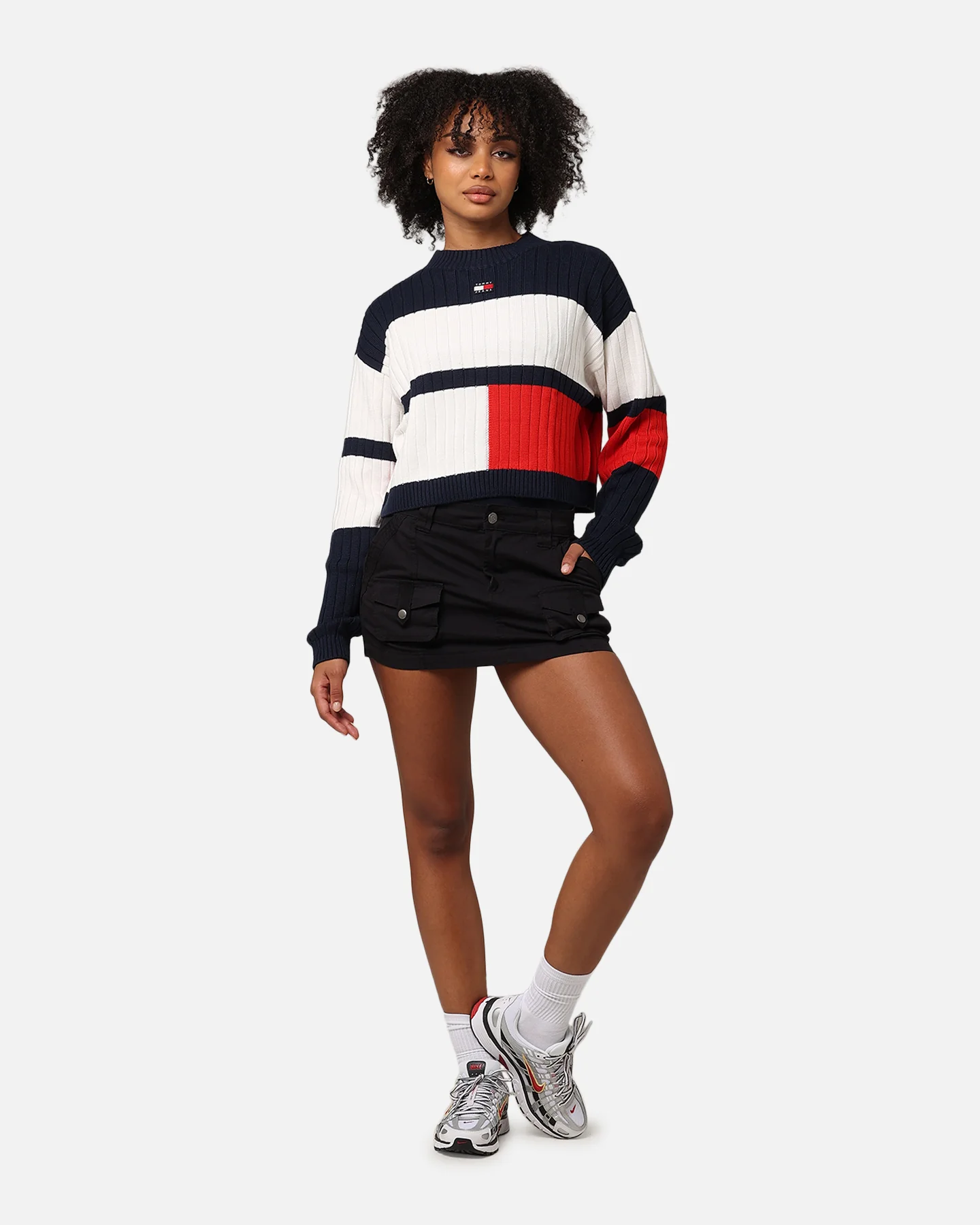 Tommy Jeans Women's TJW Colourblock Badge Sweater Ancient White/Multi - Image 2