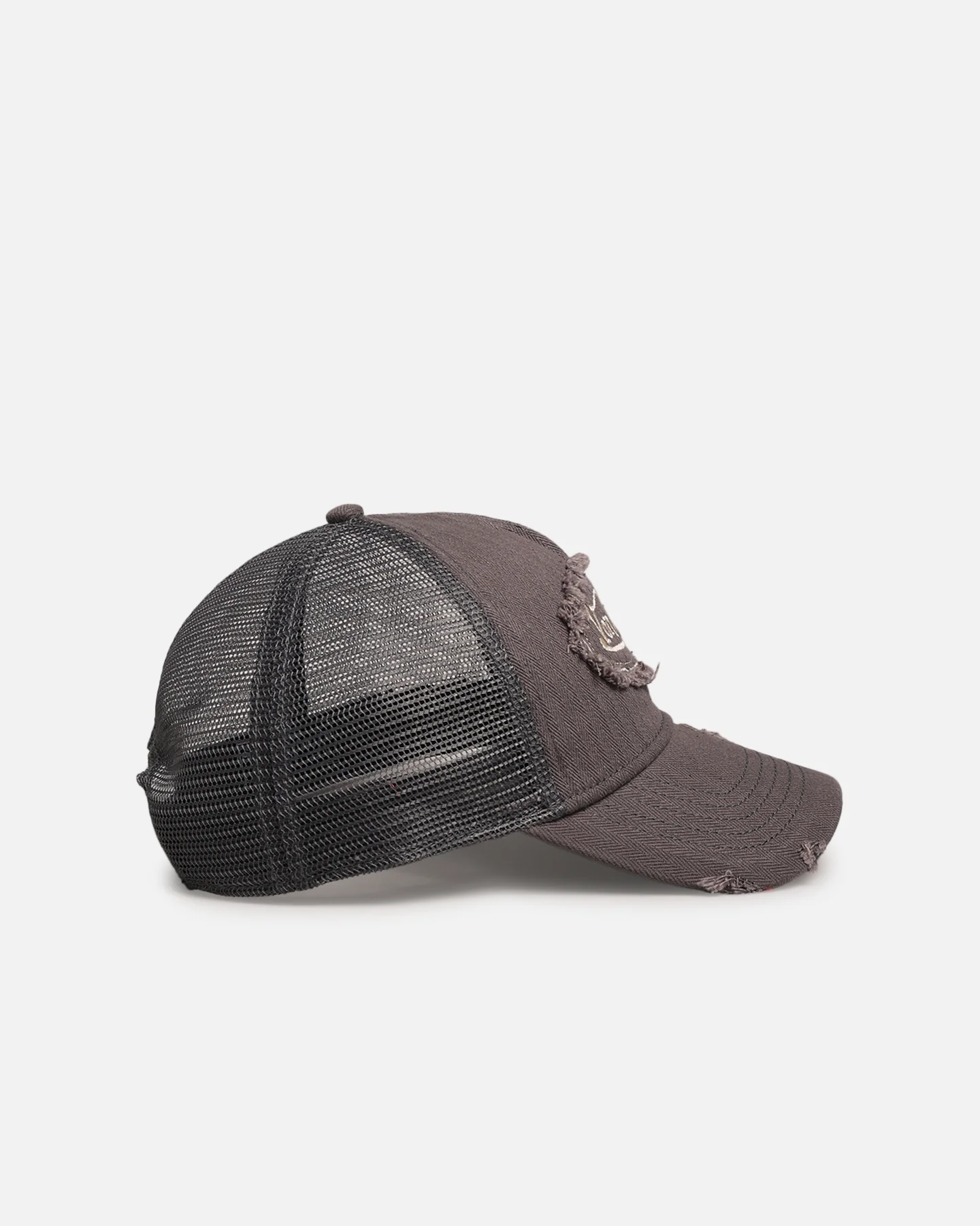 Von Dutch Distressed Patch Trucker Snapback Grey - Image 3